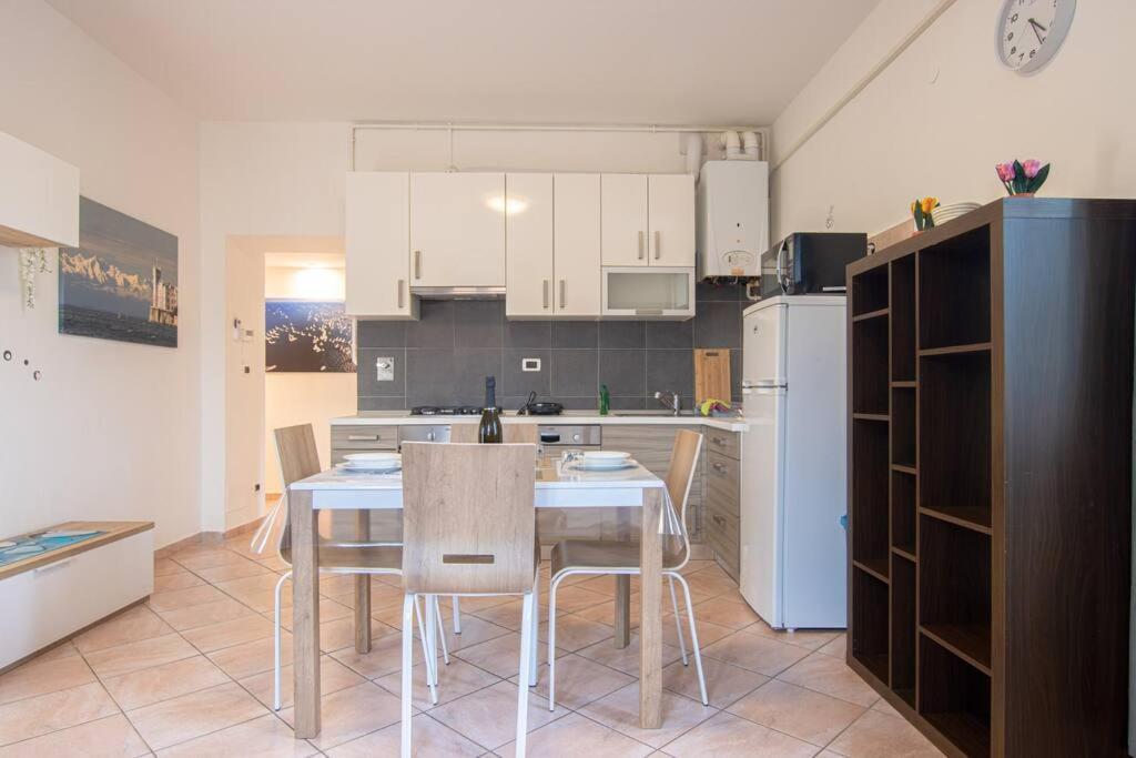 Burlo Garofalo Modern Apartment *Wifi+Netflix* Trieste Exterior photo